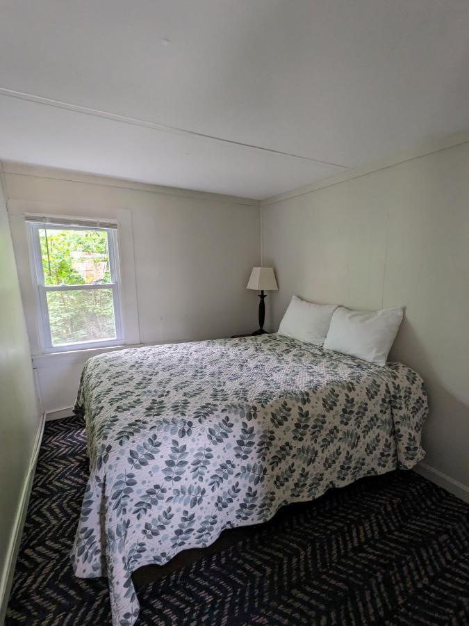 Perry'S Motel And Cottages 노스콘웨이 외부 사진