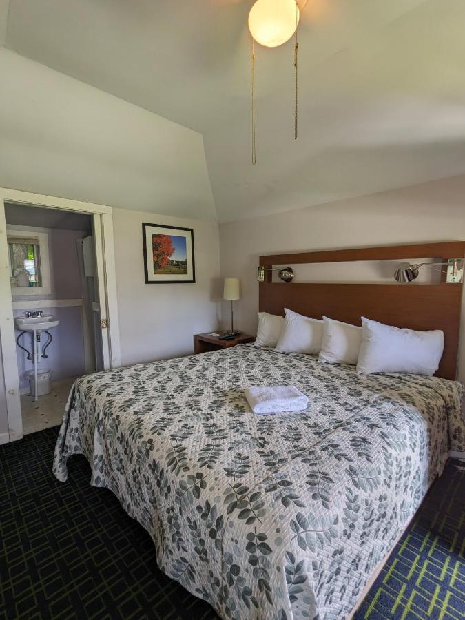 Perry'S Motel And Cottages 노스콘웨이 외부 사진